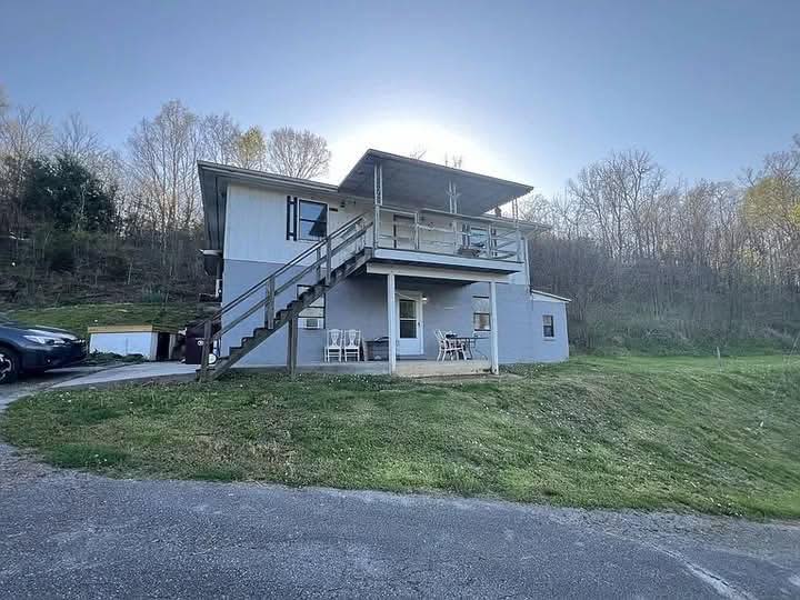 Stress-Free Move-In Ready Home – Priced at 5,000 Stress-Free Move-In Ready Home – Priced at 5,000